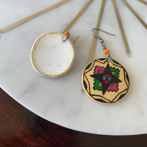 Vintage earrings bundle - Picture 3 of 5